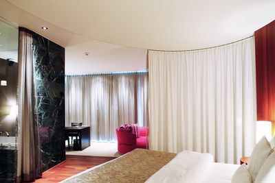 Gordijnsystemen, Customer Fabrics, Room shot "Hotel Park Weggis", Switzerland