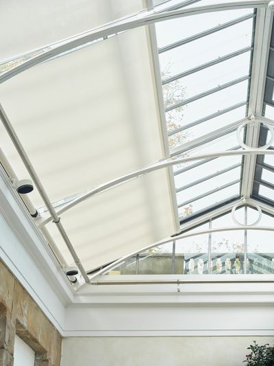 Skylight systemen, SG 8600, Versascreen 1-10%, The Camellia House, Wentworth, South Yorkshire, United Kingdom