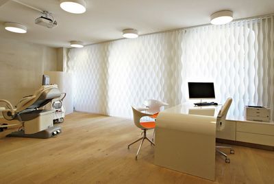 Vertical Blind Systems, SG 2960, Multi Shadow, Doctor's Office, Zug, Switzerland, Vertical Waves