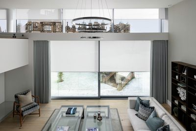 Roller Blind Systems, SG 4970, Multiscreen 1-10%, The Crescent, Edinburgh, Scotland, UK