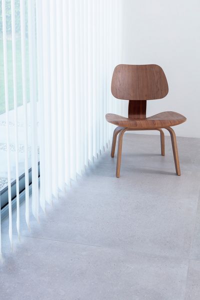 Verticale lamelgordijnsystemen, SG 2910, Palisade Revive, Gerrards Cross, London, United Kingdom